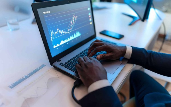 Comment les technologies de blockchain peuvent-elles révolutionner la logistique et la chaîne d'approvisionnement ?